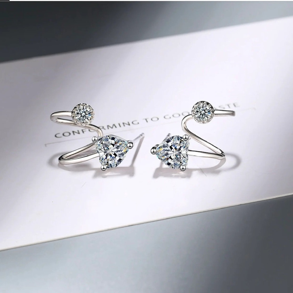 925 Sterling Silver Stud Earrings with Zircon Crystal Heart